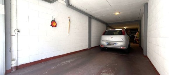 3 rooms Apartment in Capriolo, Italy No. 258802 17