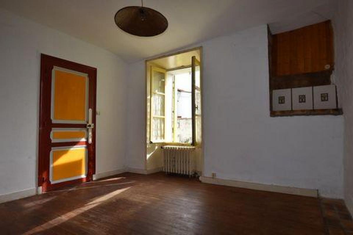 Studio in Cholet, France, Nr. 29790
