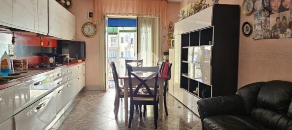 Apartamento T3 em Casoria, Italy N.º 33932 5