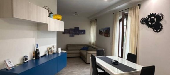 2 غرف نوم شقة في Cinisello Balsamo, Italy رقم 331628 3