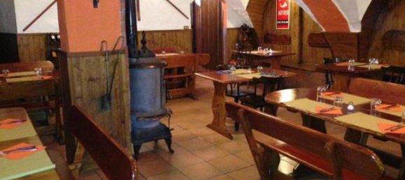 4 rooms Commercial property in Cesana Torinese, Italy No. 252900 2