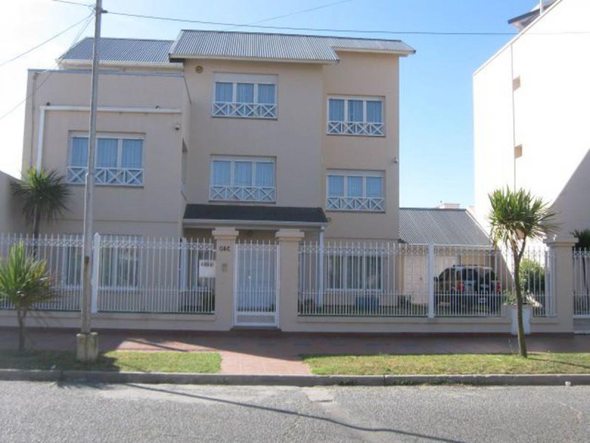 5 chambres Maison à Mar del Plata, Argentina No. 69159