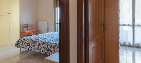 4 bedrooms Apartment in Rocca San Giovanni, Italy No. 277313 21