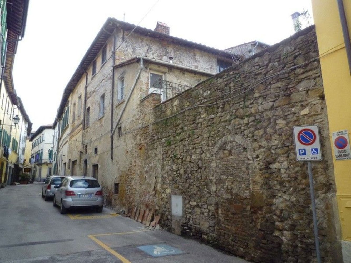 Здание 248м² в Сансеполькро, Италия № 394927