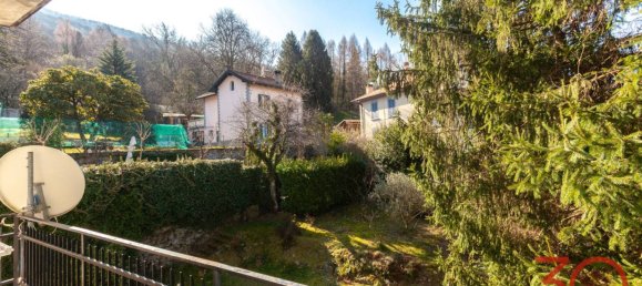 3 Schlafzimmer Villa in Orino, Italy, Nr. 69010 34