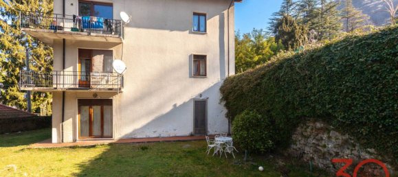 3 Schlafzimmer Villa in Orino, Italy, Nr. 69010 8
