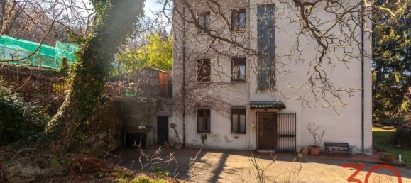 3 Schlafzimmer Villa in Orino, Italy, Nr. 69010 10