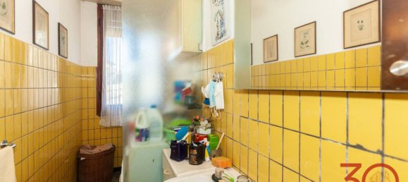 3 Schlafzimmer Villa in Orino, Italy, Nr. 69010 27