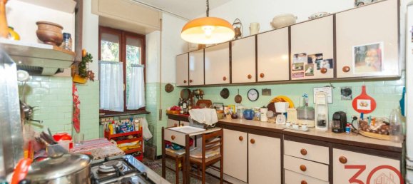 3 Schlafzimmer Villa in Orino, Italy, Nr. 69010 20