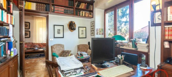 3 Schlafzimmer Villa in Orino, Italy, Nr. 69010 18