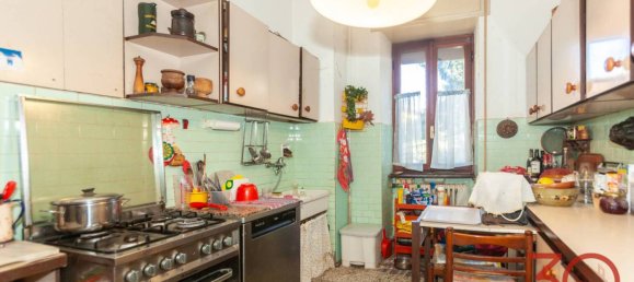 3 Schlafzimmer Villa in Orino, Italy, Nr. 69010 21