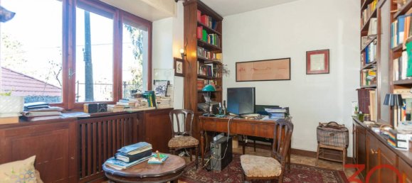 3 Schlafzimmer Villa in Orino, Italy, Nr. 69010 17