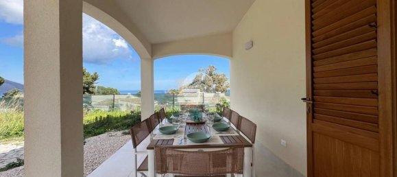 Вилла с 4 комнатами в Кастелламмаре дель Гольфо, Италия № 77202 2