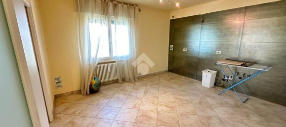 4 bedrooms Apartment in Villafranca Padovana, Italy No. 319358 3