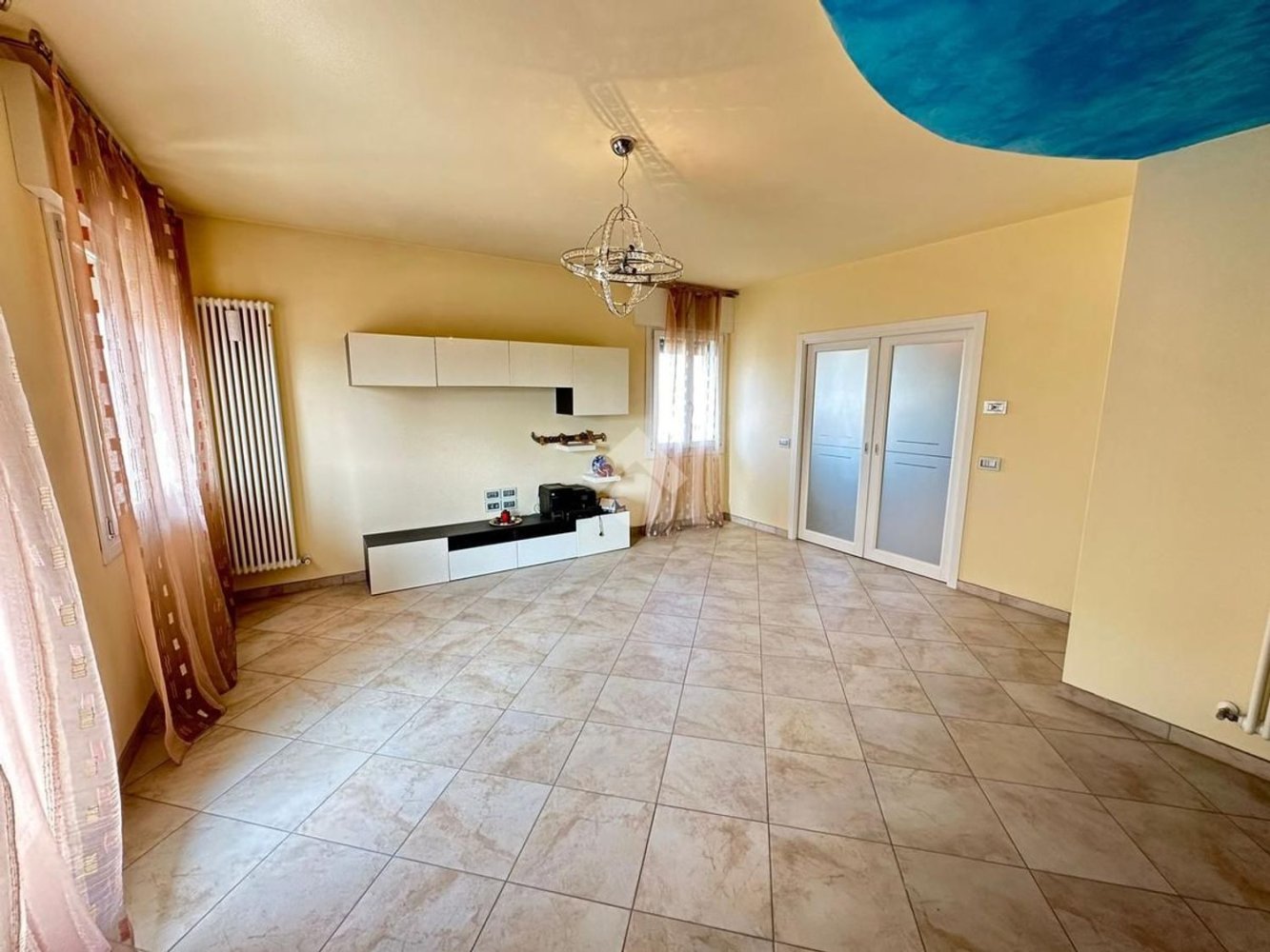 4 bedrooms Apartment in Villafranca Padovana, Italy No. 319358