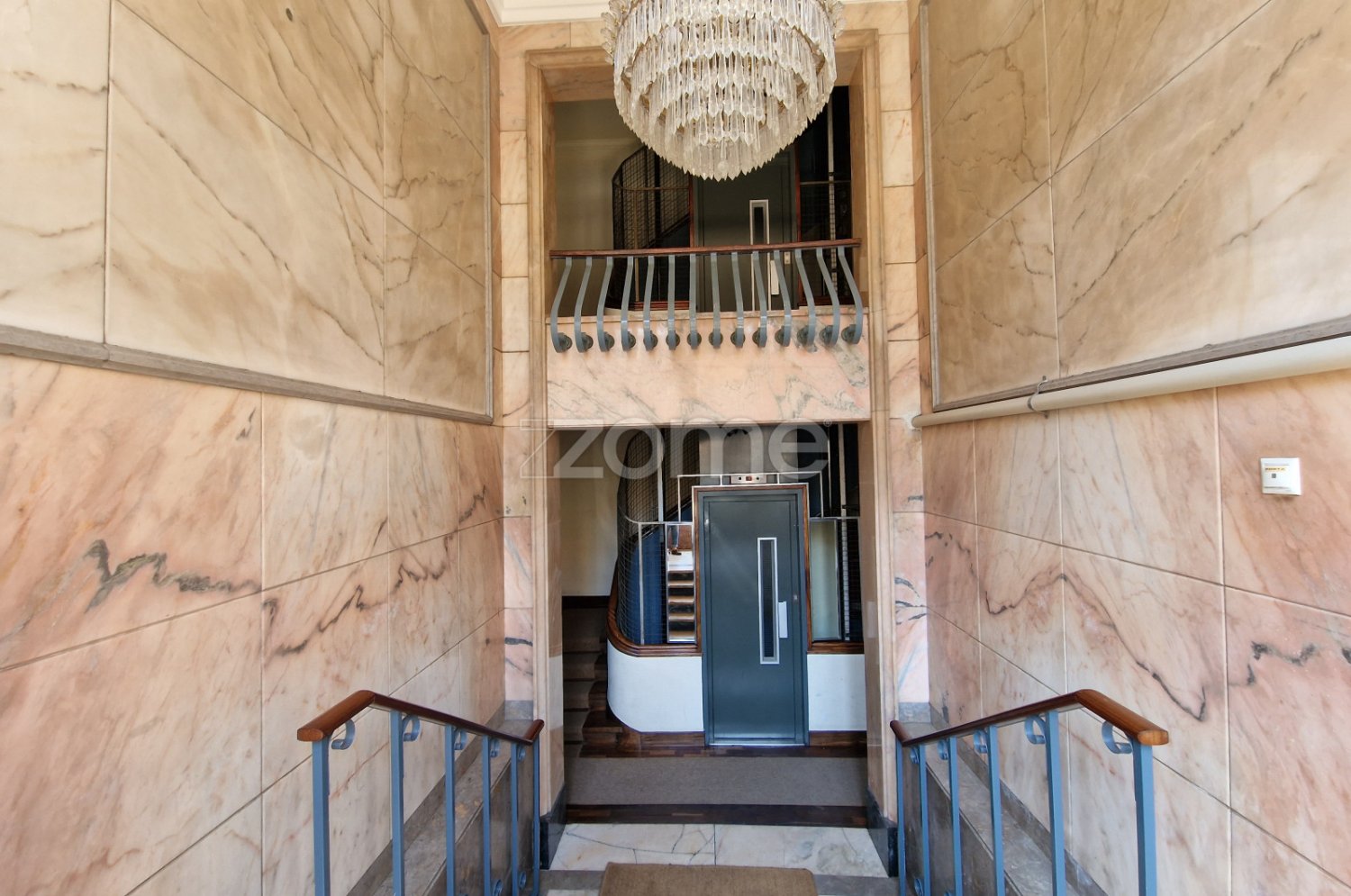 Квартира с 4 спальнями в Лиссабон, Португалия № 42575