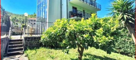 2 Schlafzimmer Wohnung in Vado Ligure, Italy, Nr. 319231 2