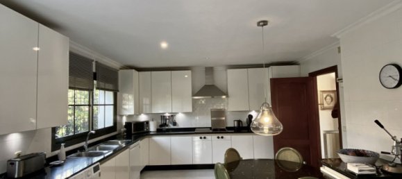 Вилла с 5 спальнями в Марбелья, Испания № 136713 3