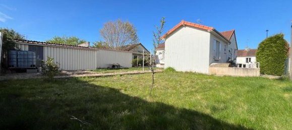 3 bedrooms House in Decize, France No. 363657 2