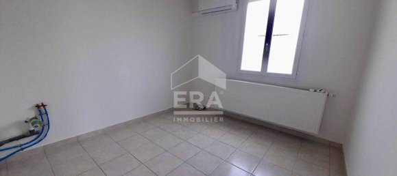 3 bedrooms House in Chauny, France No. 85010 14