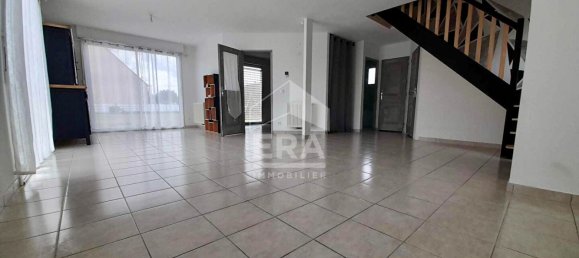 3 bedrooms House in Chauny, France No. 85010 5