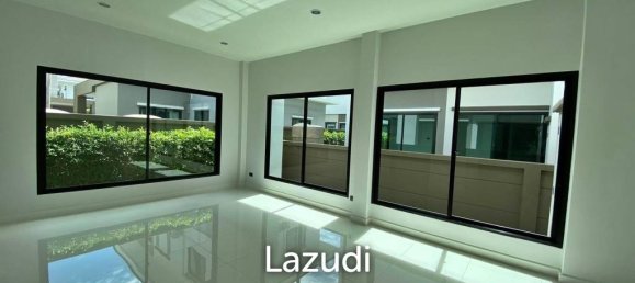 4 bedrooms Cafe / restaurant in Pattaya, Thailand No. 15674 10