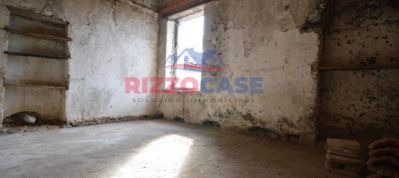 2 bedrooms House in Corigliano Rossano, Italy No. 78911 8