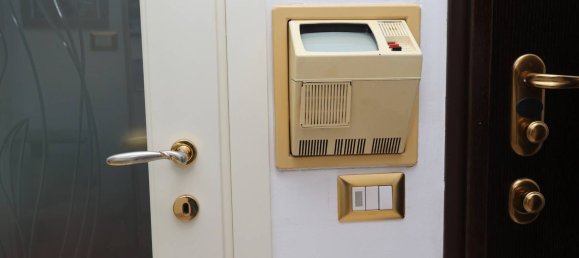 4-Zimmer Wohnung in Grugliasco, Italy, Nr. 11738 20