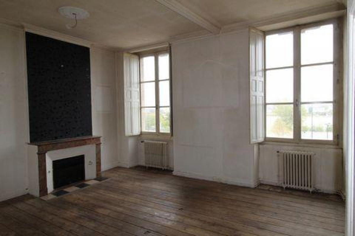 2 bedrooms Condo in Bordeaux, France No. 16181