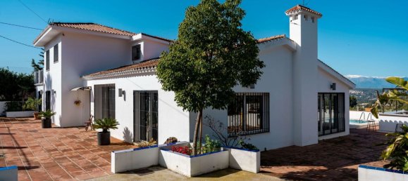 9 bedrooms Castles in Alhaurin el Grande, Spain No. 30341 2