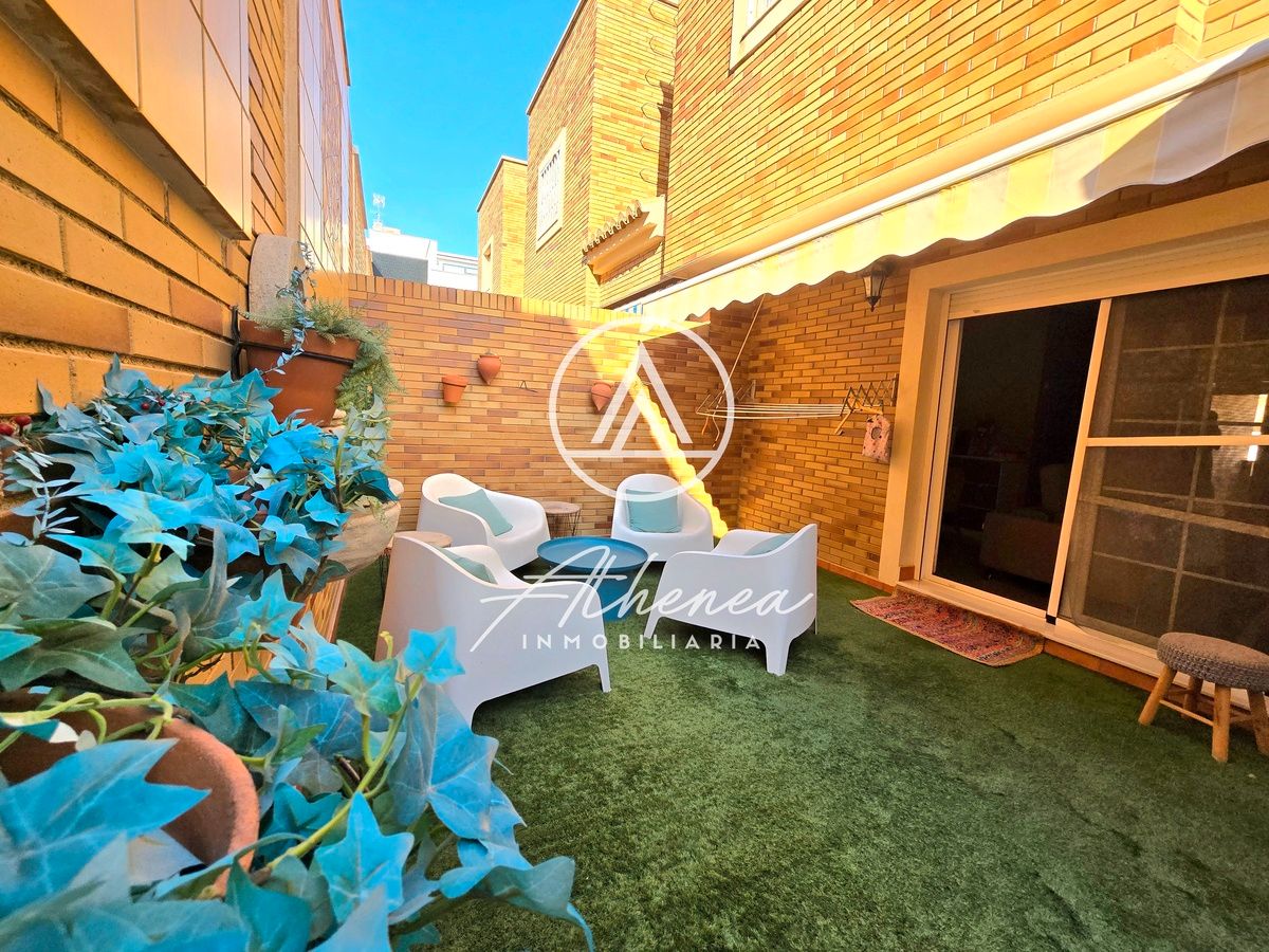 4 غرف نوم تاون هاوس في Roquetas de Mar, Spain رقم 133380