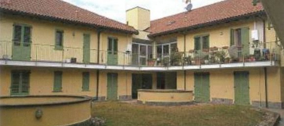 Apartamento de 2 divisões em Castano Primo, Italy N.º 1696 15