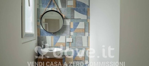 2 bedrooms Apartment in Turin, Italy No. 98622 9