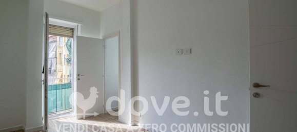 2 bedrooms Apartment in Turin, Italy No. 98622 33