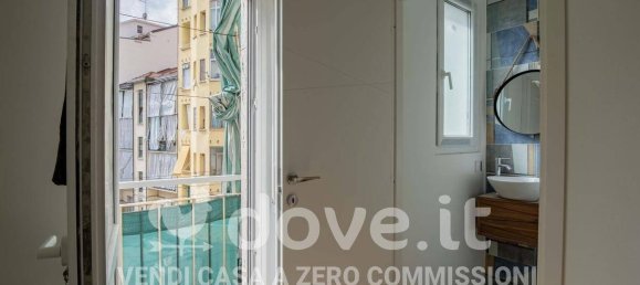 2 bedrooms Apartment in Turin, Italy No. 98622 20