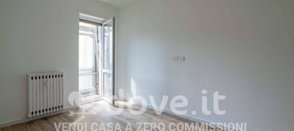 2 bedrooms Apartment in Turin, Italy No. 98622 8