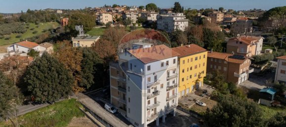 8 rooms Penthouse in Ostra, Italy No. 2268 34