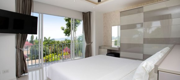 4 bedrooms Villa in Chalong, Thailand No. 10945 6