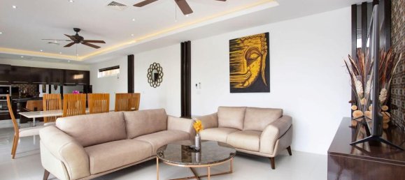 4 bedrooms Villa in Chalong, Thailand No. 10945 19