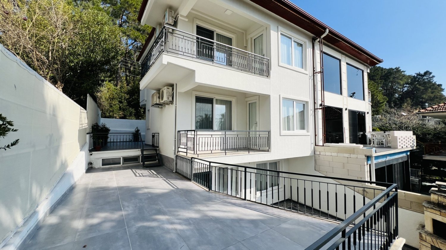 Villa 4+1 in Kemer, Turkey No. 34105