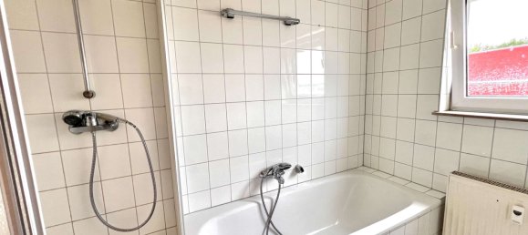 Квартира с 2 спальнями в Цвиккау, Германия № 266125 8