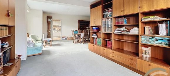 Квартира с 3 спальнями в Лаксу, Франция № 228534 2