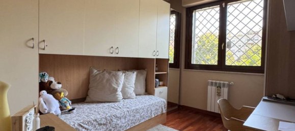 5 bedrooms Apartment in Rome, Italy No. 335485 23