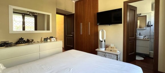 5 bedrooms Apartment in Rome, Italy No. 335485 19