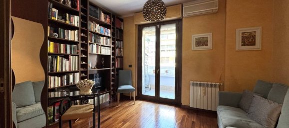 5 bedrooms Apartment in Rome, Italy No. 335485 6