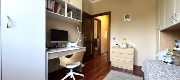 5 bedrooms Apartment in Rome, Italy No. 335485 24