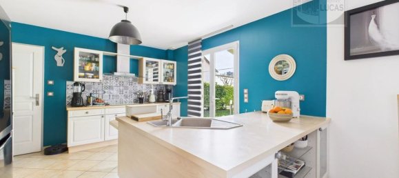 4 bedrooms House in Massy, France No. 128547 6