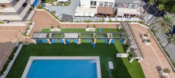 3 bedrooms Penthouse in Marbella, Spain No. 16313 16