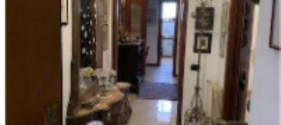 3 rooms Apartment in Novara, Italy No. 214497 2