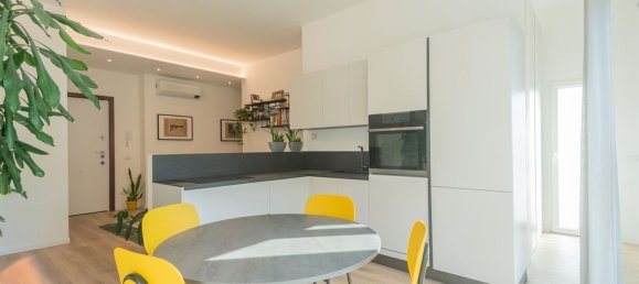 3 bedrooms Apartment in Monza, Italy No. 364633 32